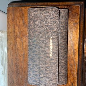 Michael Kors Tri-Fold Wallet